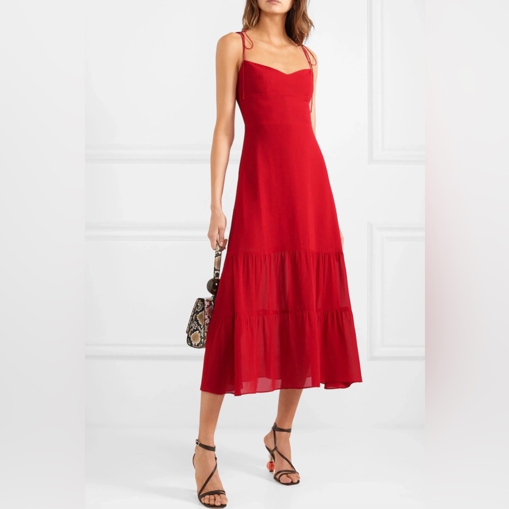 Reformation Petites Emmie Dress in Cherry. Size 6P. Like New. Never been worn.